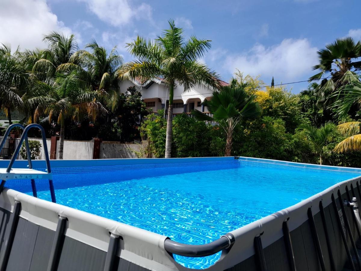 Island Charm Of Praslin Villa Виктория Екстериор снимка